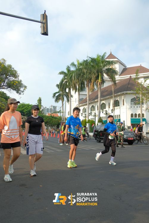 Race photo from SURABAYA ISOPLUS MARATHON 2025