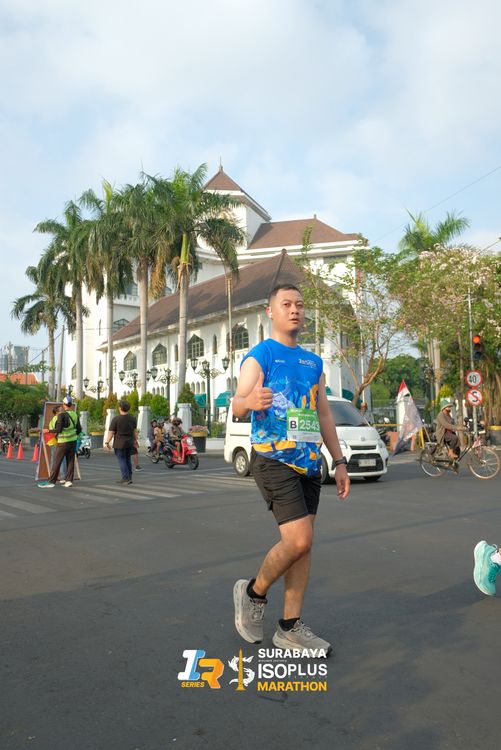 Race photo from SURABAYA ISOPLUS MARATHON 2025