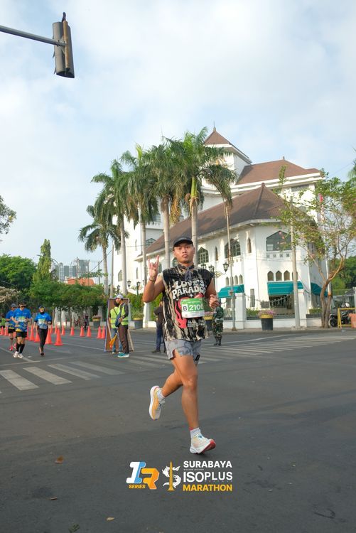 Race photo from SURABAYA ISOPLUS MARATHON 2025