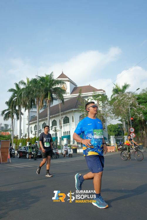 Race photo from SURABAYA ISOPLUS MARATHON 2025