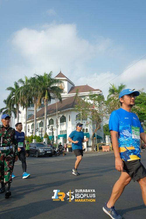 Race photo from SURABAYA ISOPLUS MARATHON 2025