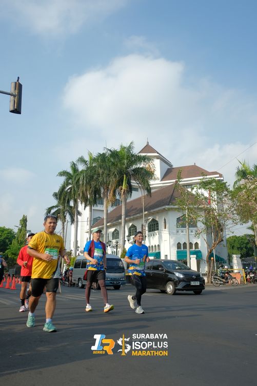 Race photo from SURABAYA ISOPLUS MARATHON 2025