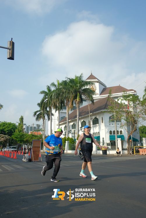 Race photo from SURABAYA ISOPLUS MARATHON 2025