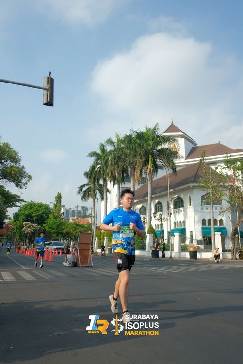 Race photo from SURABAYA ISOPLUS MARATHON 2025