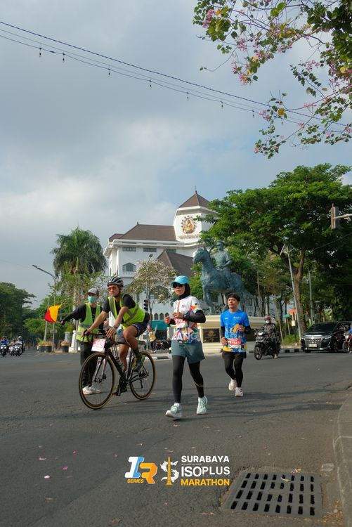 Race photo from SURABAYA ISOPLUS MARATHON 2025