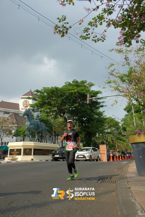 Race photo from SURABAYA ISOPLUS MARATHON 2025
