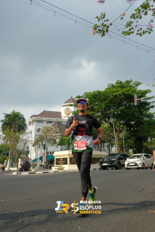 Race photo from SURABAYA ISOPLUS MARATHON 2025