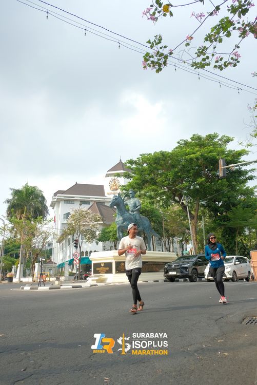 Race photo from SURABAYA ISOPLUS MARATHON 2025