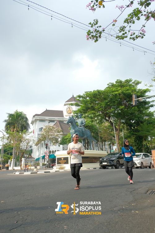 Race photo from SURABAYA ISOPLUS MARATHON 2025