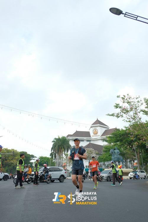 Race photo from SURABAYA ISOPLUS MARATHON 2025
