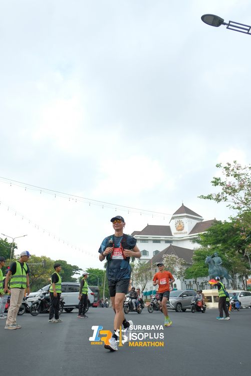 Race photo from SURABAYA ISOPLUS MARATHON 2025