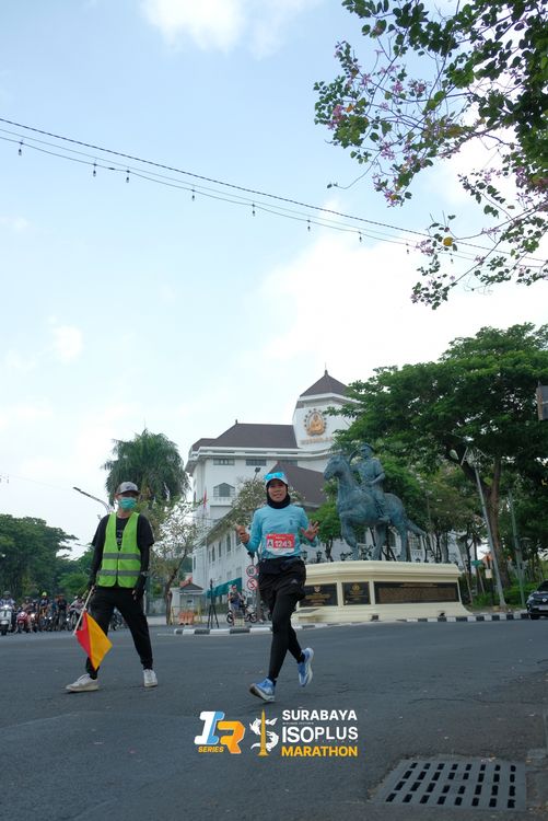 Race photo from SURABAYA ISOPLUS MARATHON 2025