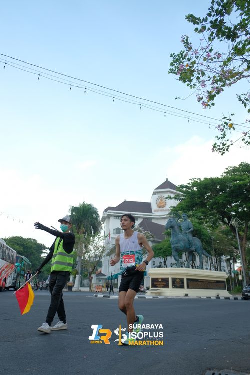 Race photo from SURABAYA ISOPLUS MARATHON 2025