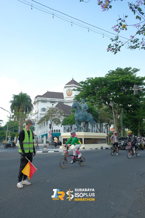 Race photo from SURABAYA ISOPLUS MARATHON 2025