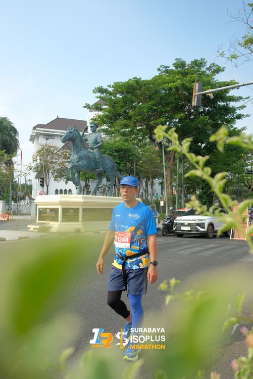 Race photo from SURABAYA ISOPLUS MARATHON 2025