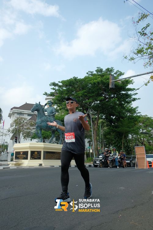 Race photo from SURABAYA ISOPLUS MARATHON 2025