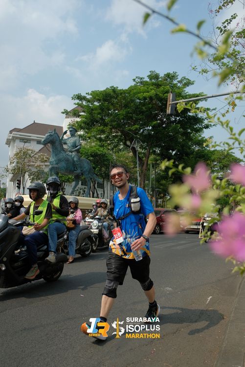Race photo from SURABAYA ISOPLUS MARATHON 2025