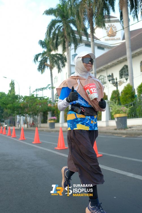 Race photo from SURABAYA ISOPLUS MARATHON 2025