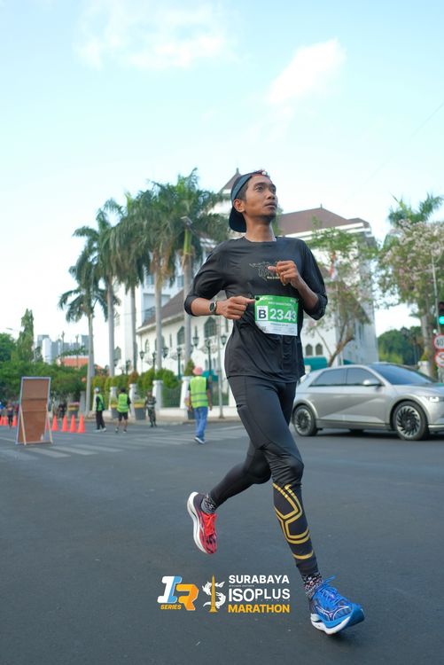 Race photo from SURABAYA ISOPLUS MARATHON 2025