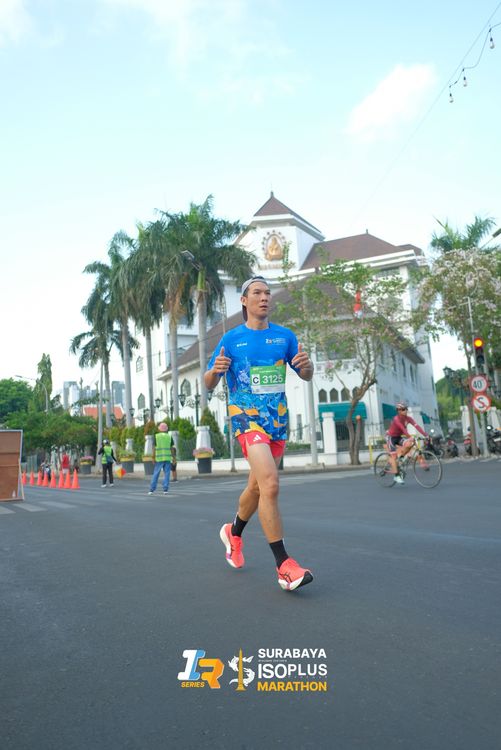 Race photo from SURABAYA ISOPLUS MARATHON 2025