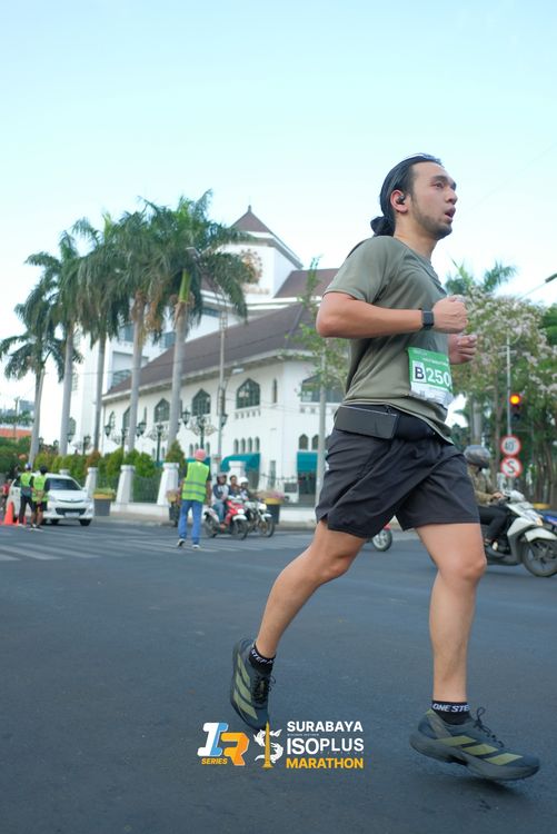 Race photo from SURABAYA ISOPLUS MARATHON 2025