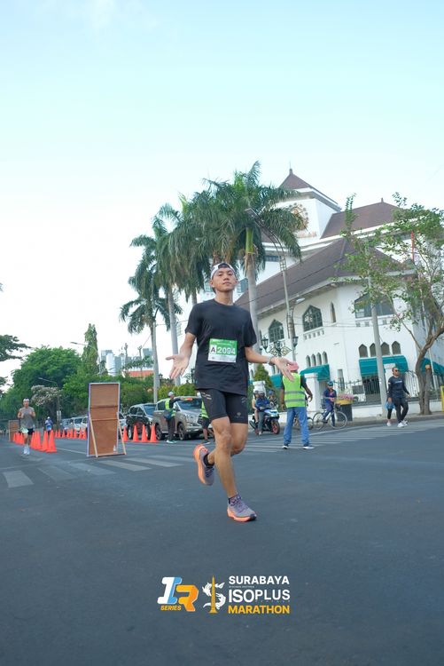 Race photo from SURABAYA ISOPLUS MARATHON 2025