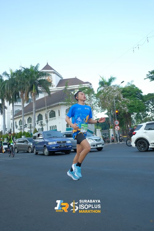 Race photo from SURABAYA ISOPLUS MARATHON 2025