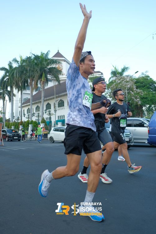 Race photo from SURABAYA ISOPLUS MARATHON 2025