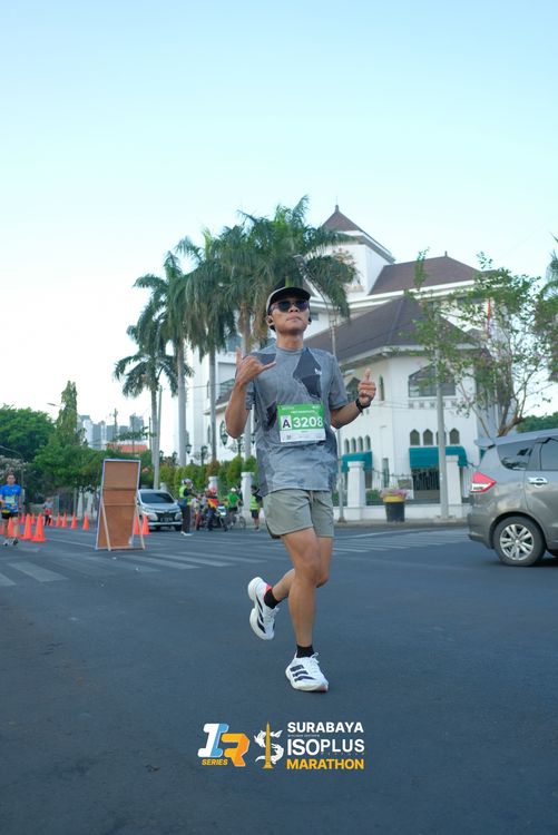 Race photo from SURABAYA ISOPLUS MARATHON 2025