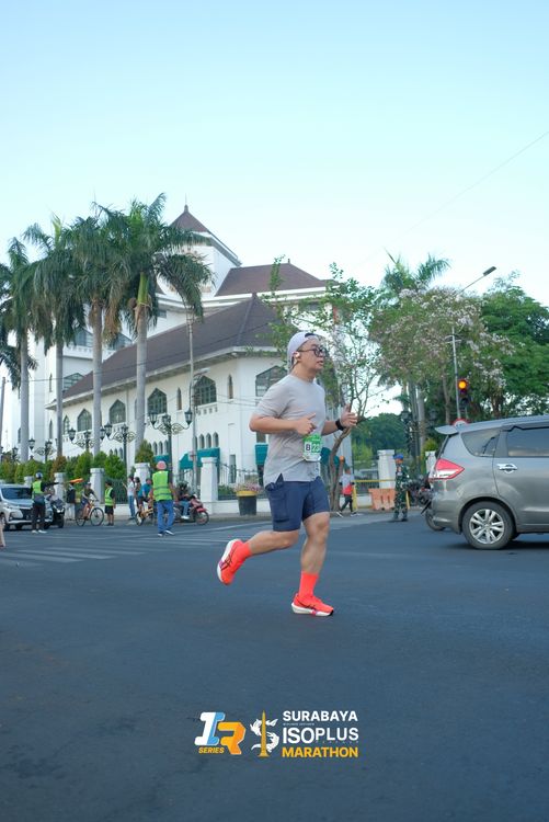 Race photo from SURABAYA ISOPLUS MARATHON 2025
