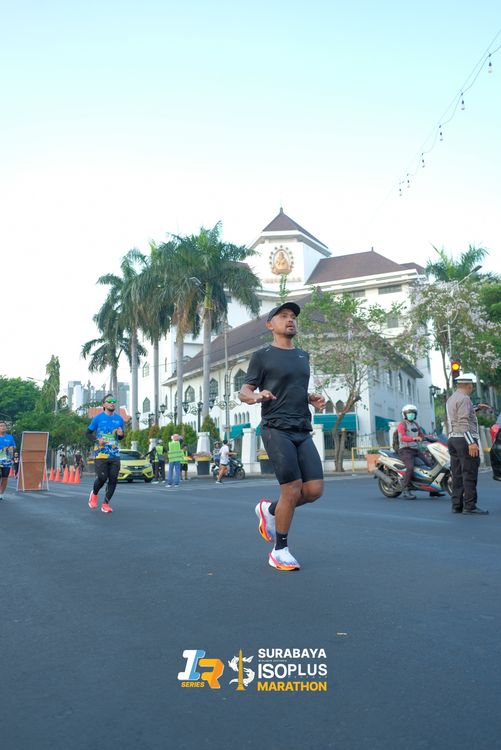 Race photo from SURABAYA ISOPLUS MARATHON 2025