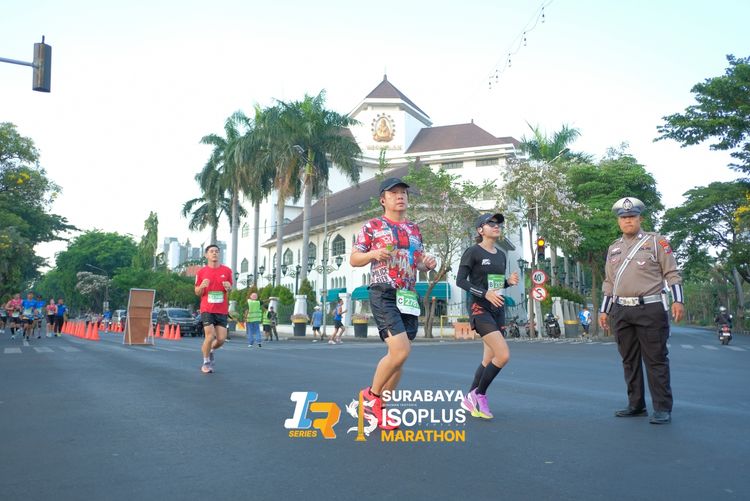 Race photo from SURABAYA ISOPLUS MARATHON 2025