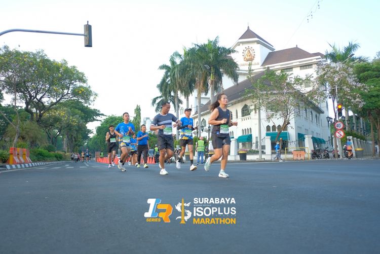 Race photo from SURABAYA ISOPLUS MARATHON 2025