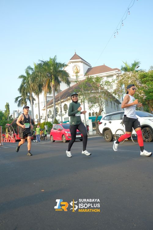 Race photo from SURABAYA ISOPLUS MARATHON 2025