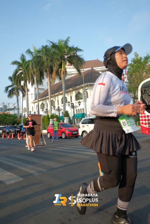 Race photo from SURABAYA ISOPLUS MARATHON 2025