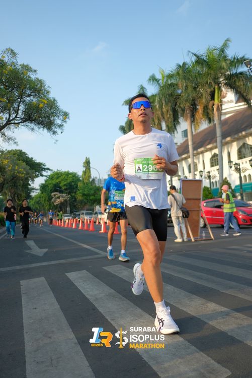 Race photo from SURABAYA ISOPLUS MARATHON 2025