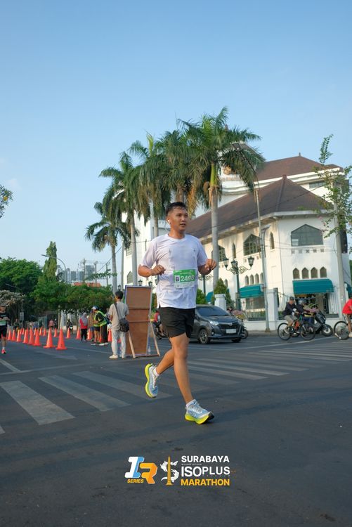 Race photo from SURABAYA ISOPLUS MARATHON 2025
