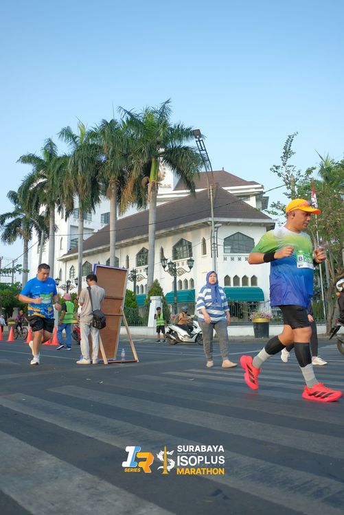 Race photo from SURABAYA ISOPLUS MARATHON 2025