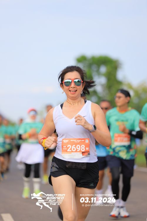 Race photo from Arutmin Borneo Run 2024
