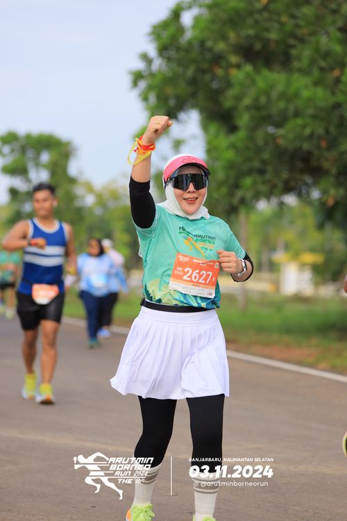 Race photo from Arutmin Borneo Run 2024