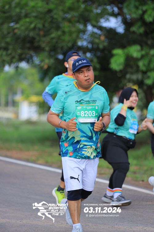 Race photo from Arutmin Borneo Run 2024