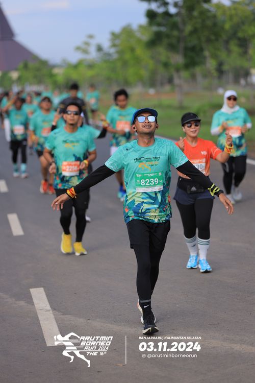Race photo from Arutmin Borneo Run 2024