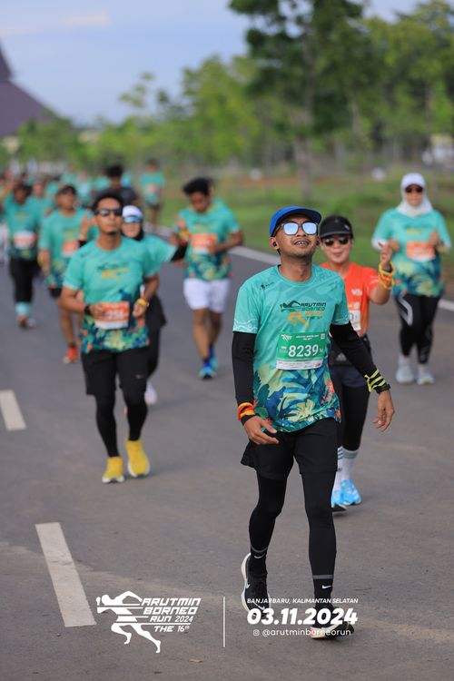 Race photo from Arutmin Borneo Run 2024