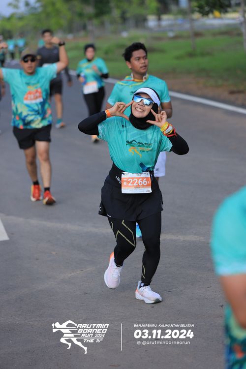 Race photo from Arutmin Borneo Run 2024
