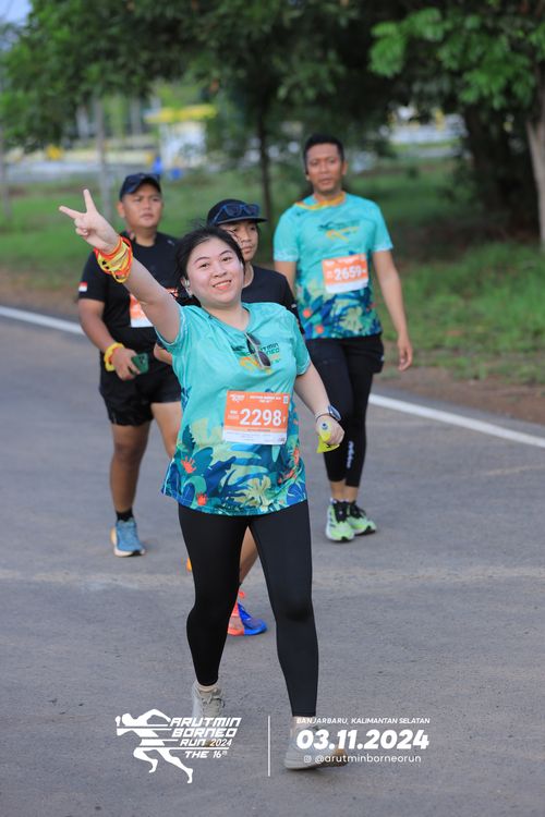 Race photo from Arutmin Borneo Run 2024