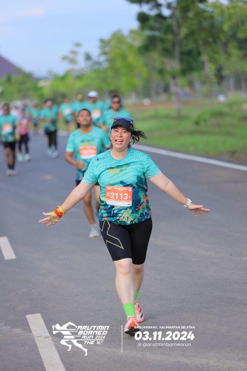 Race photo from Arutmin Borneo Run 2024