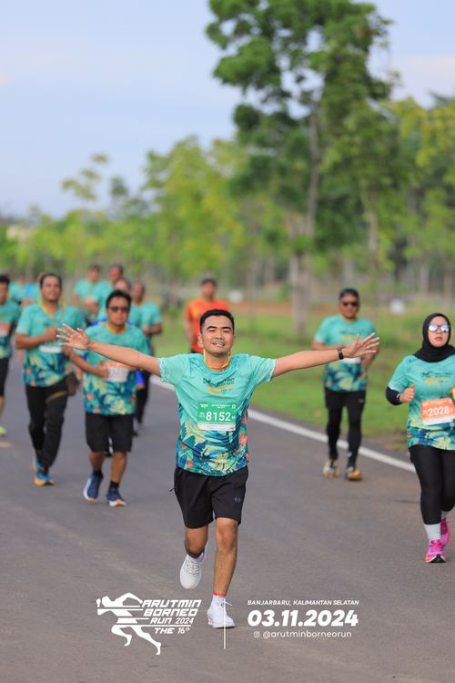 Race photo from Arutmin Borneo Run 2024