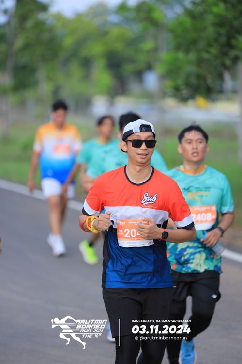 Race photo from Arutmin Borneo Run 2024