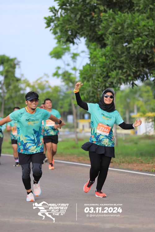 Race photo from Arutmin Borneo Run 2024