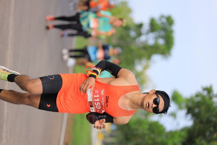Race photo from Arutmin Borneo Run 2024
